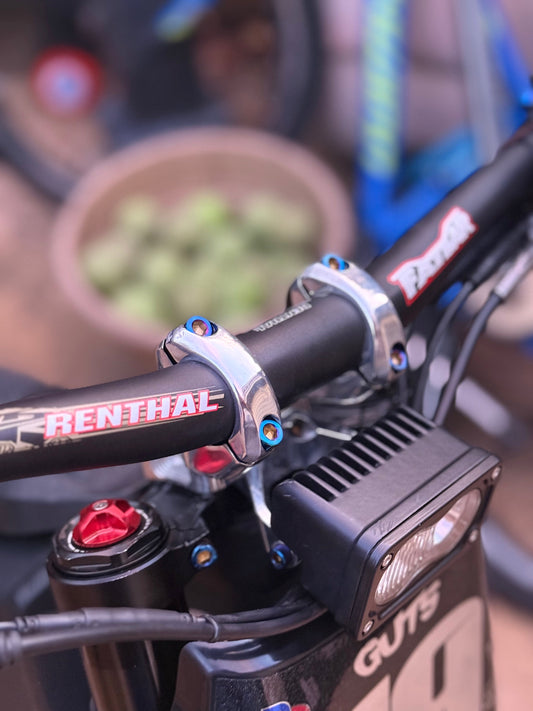 Titanium Funn Mount Bolts